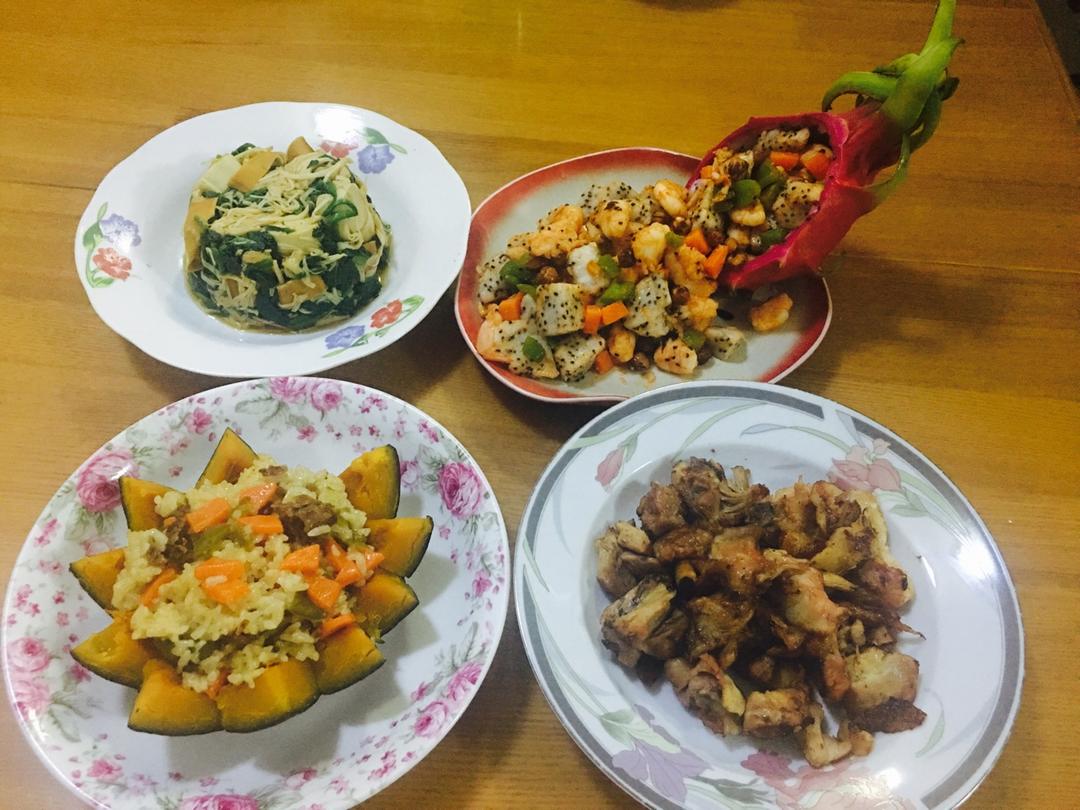 火龙果炒虾仁