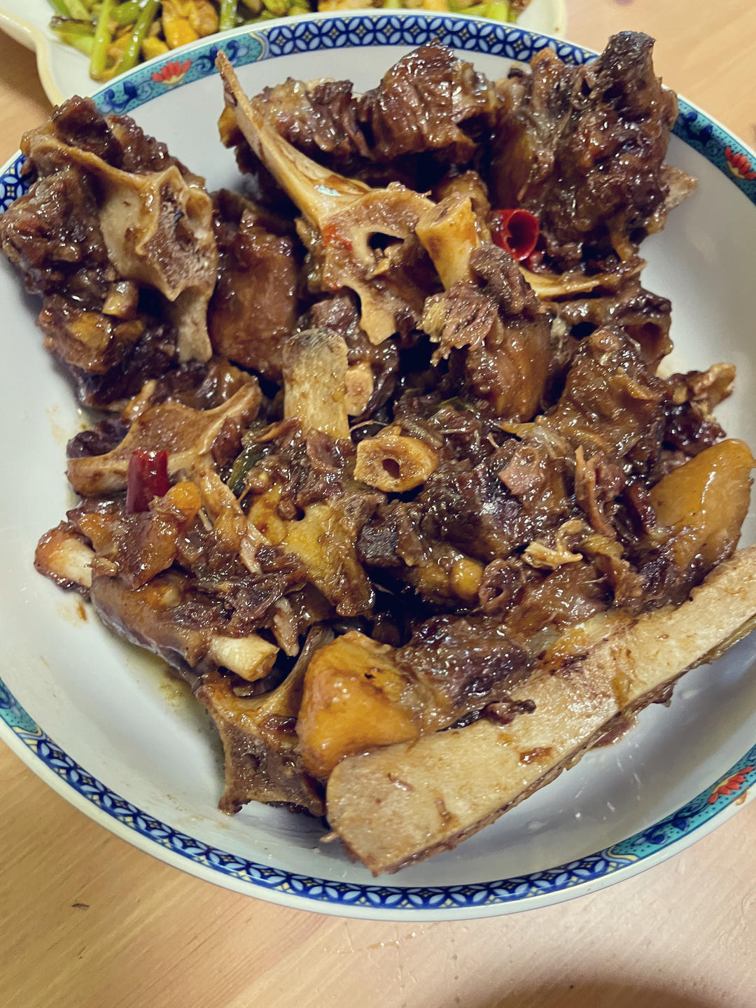 红烧牛尾