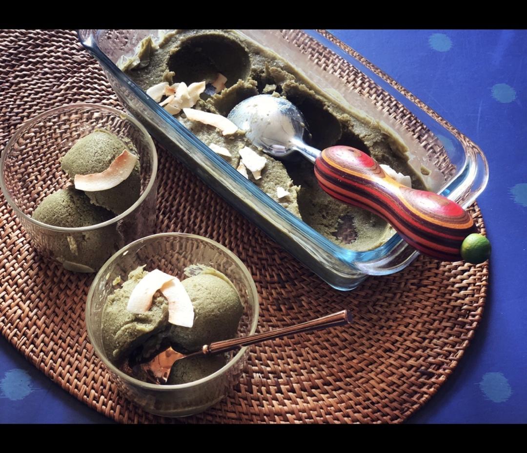 牛油果杏仁冰激凌