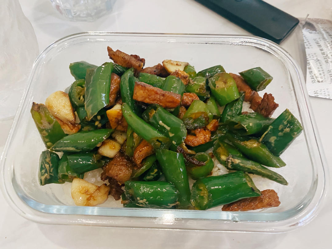 农家小炒肉【记忆中勾魂的油汤】