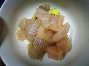 剁椒豆腐衣蒸龙利鱼的做法 步骤1