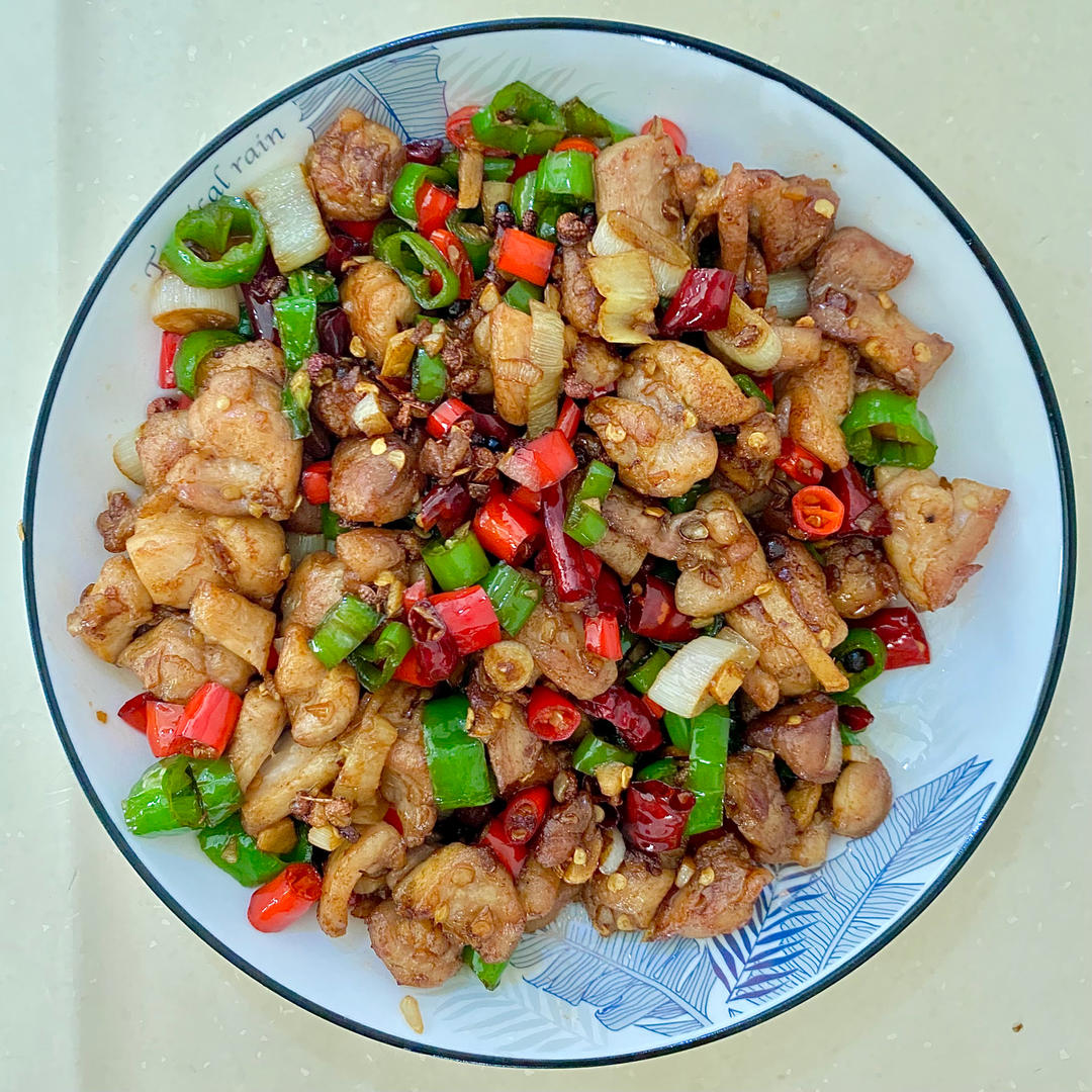 chenkexiner做的香辣过瘾超级下饭青椒辣子鸡
