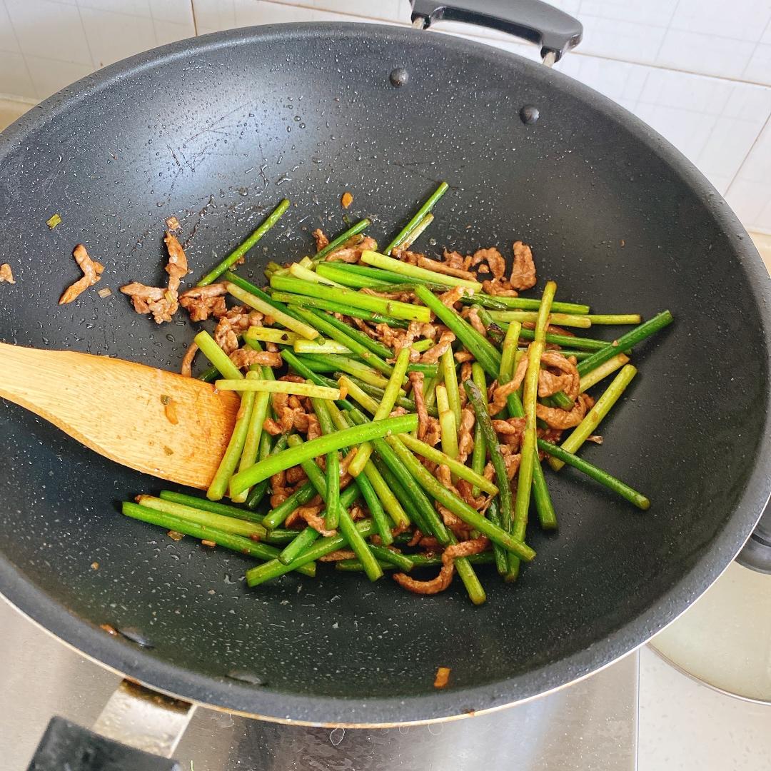 蒜薹炒肉