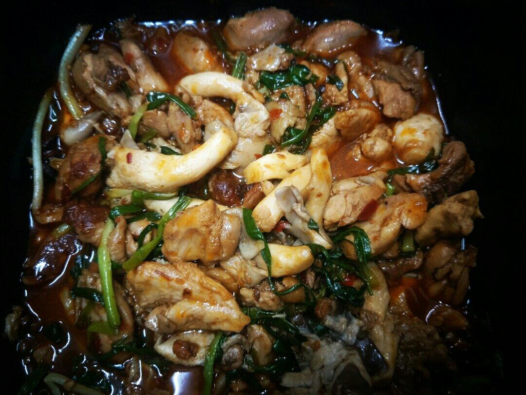 小鸡炖蘑菇