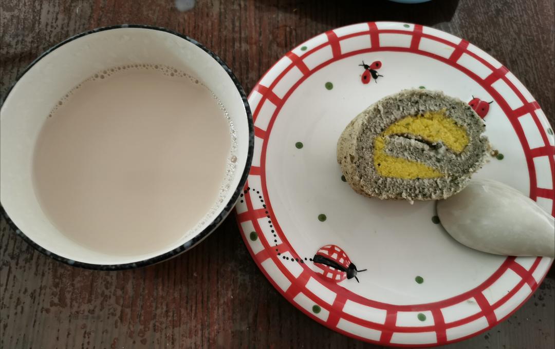 芝麻南瓜蛋糕卷