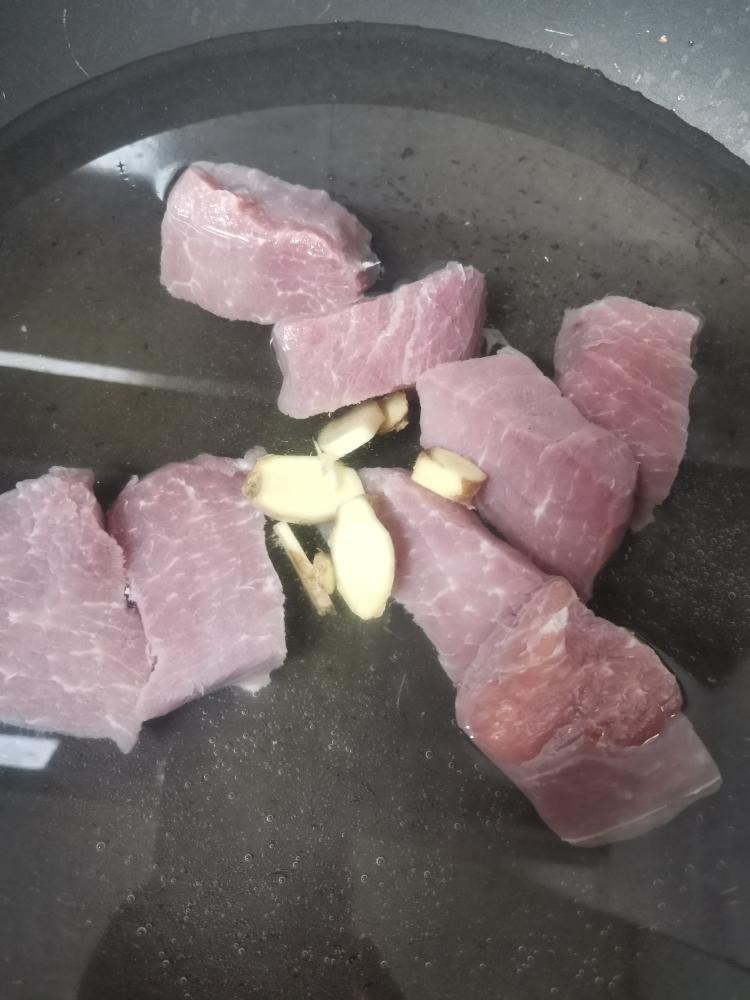 零厨艺自制黄金肉松🥣的做法 步骤1