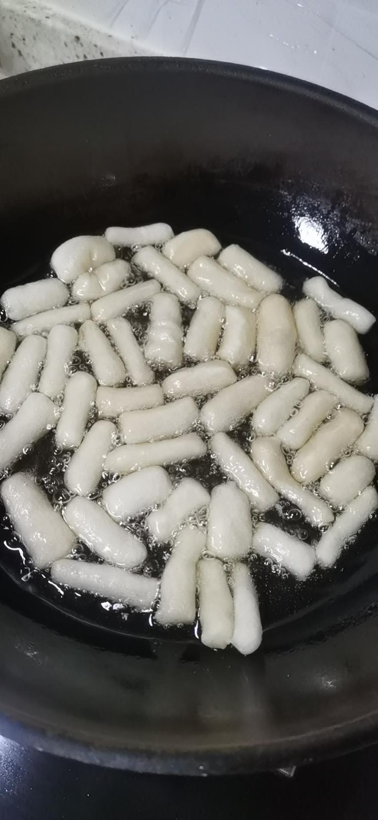 童年回忆【酥脆江米条】好吃到停不下来！详细步骤