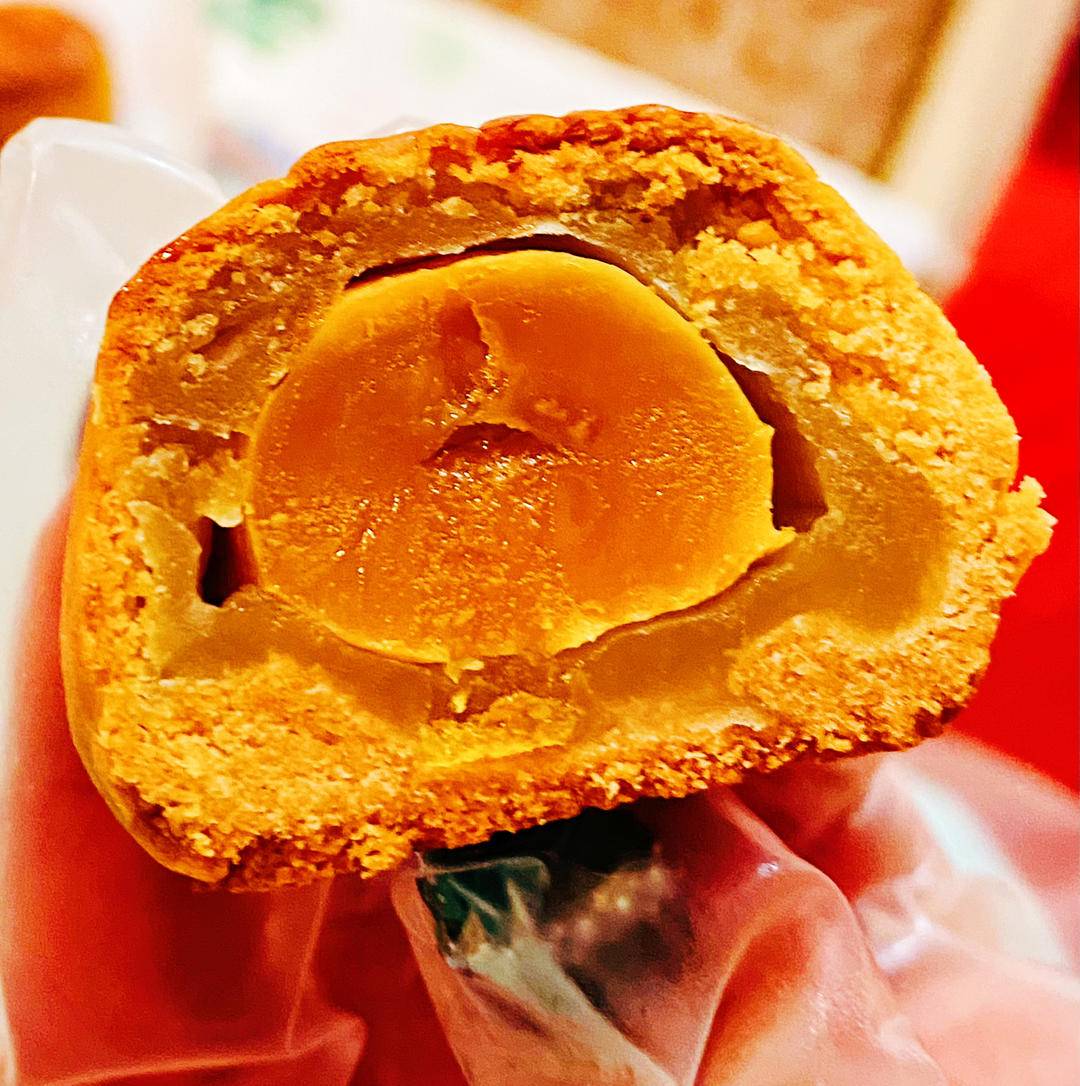 广式月饼☘️=蛋黄豆沙馅