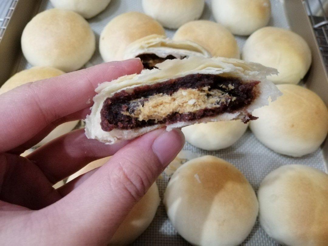 金沙板栗麻薯肉松酥皮月饼（霸王酥）