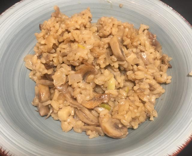 意式奶油蘑菇焖饭的做法