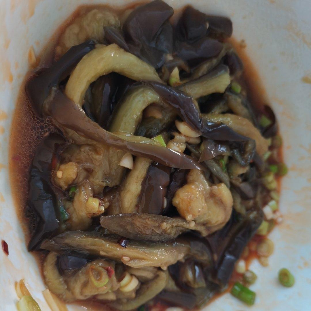 凉拌茄子这样做，堪称米饭杀手