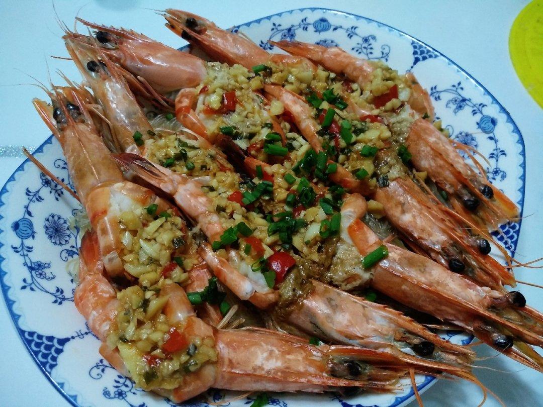 蒜蓉粉丝蒸黑虎虾
