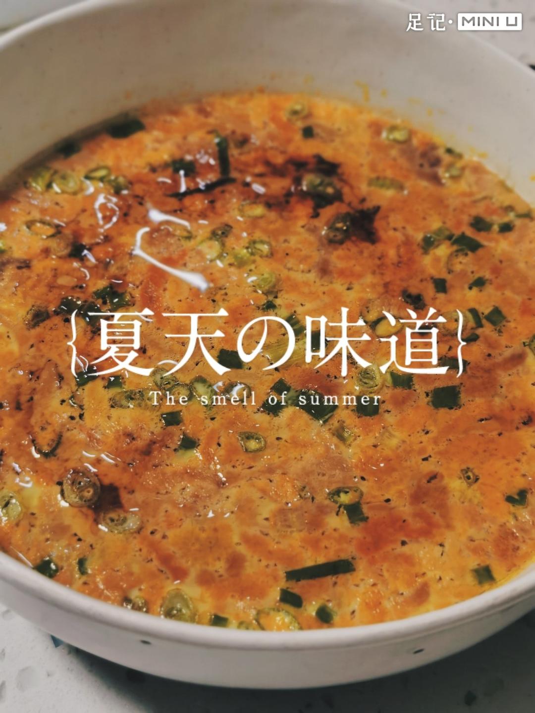 香嫩无比的「蟹黄蒸蛋」