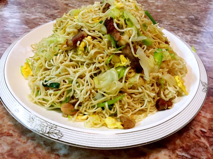 最爱食通街做的叉烧炒面