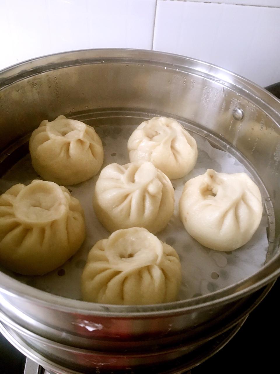 鲜肉包子