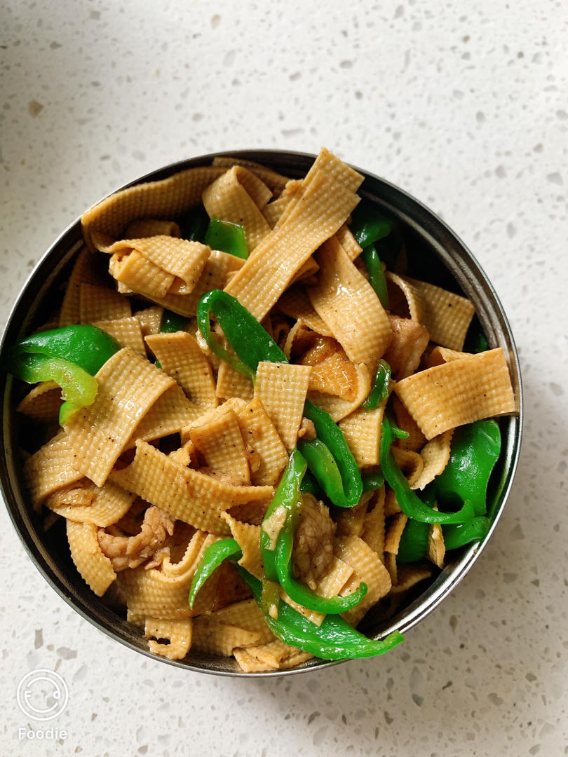 sherry133做的青椒肉丝千张小炒