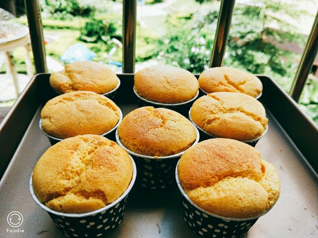 肉松拔丝小蛋糕