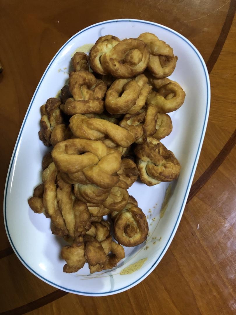 外酥内软的炸麻花