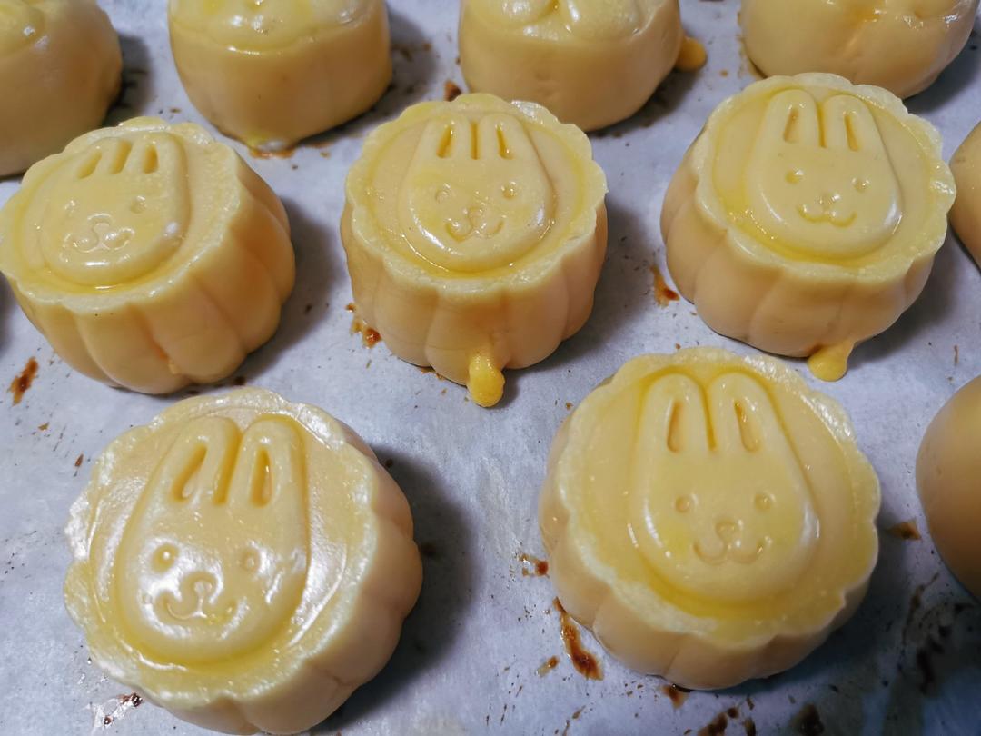 流心奶黄月饼（无吉士粉/转化糖浆版本）【曼食慢语】