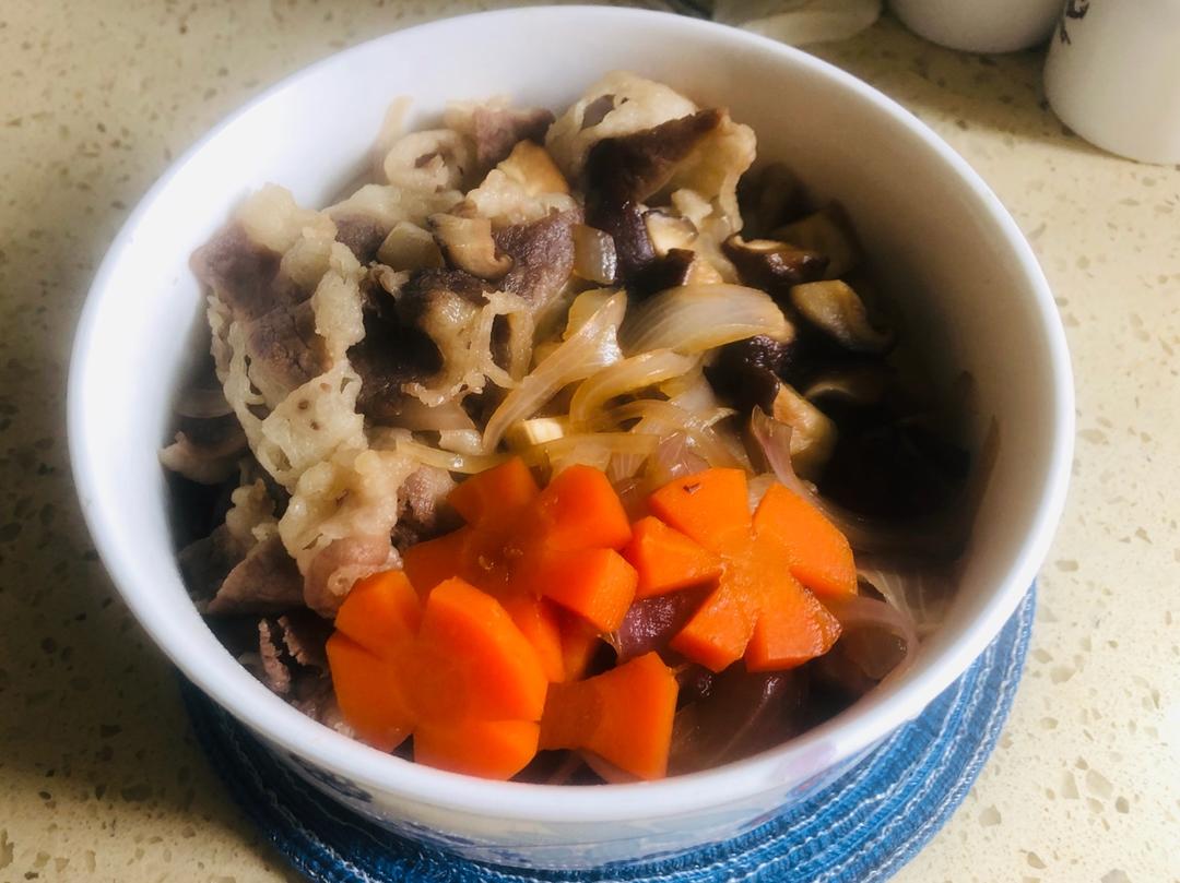 和风牛肉饭(吉野家牛肉饭)