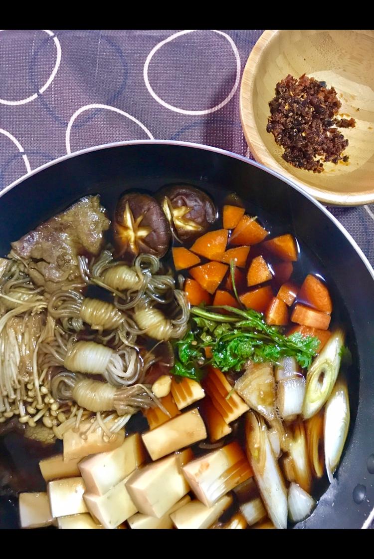 寿喜烧（日式牛肉火锅）