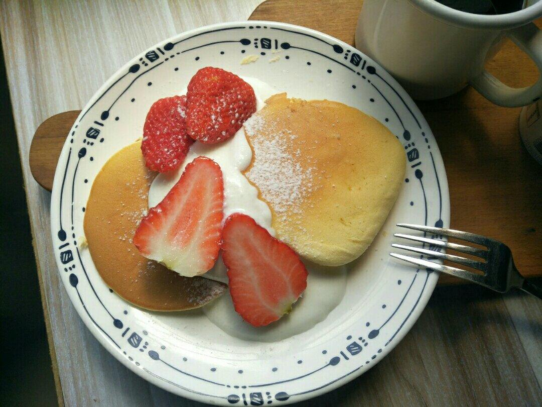 抖音网红~好吃到爆的舒芙蕾松饼(内附制作视频)