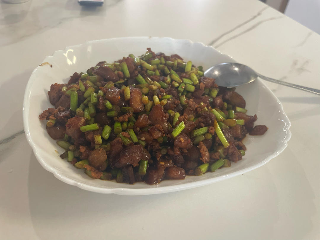蒜苔肉末茄子~~孩子们超爱吃的米饭拌料，吃面条、做卷饼都超好吃