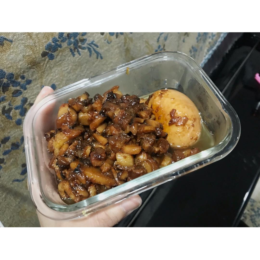 好吃到停不下来的卤肉饭