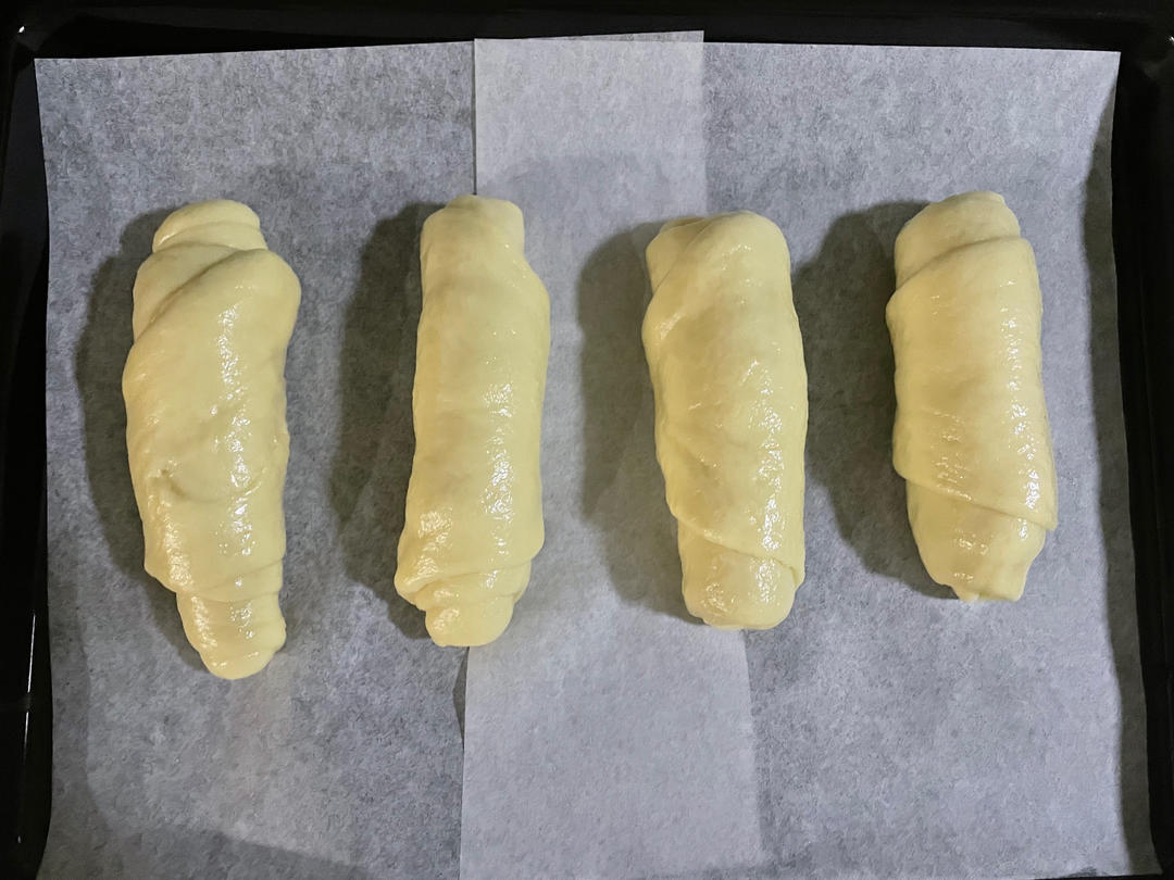 好吃到跳脚的小热狗香肠面包