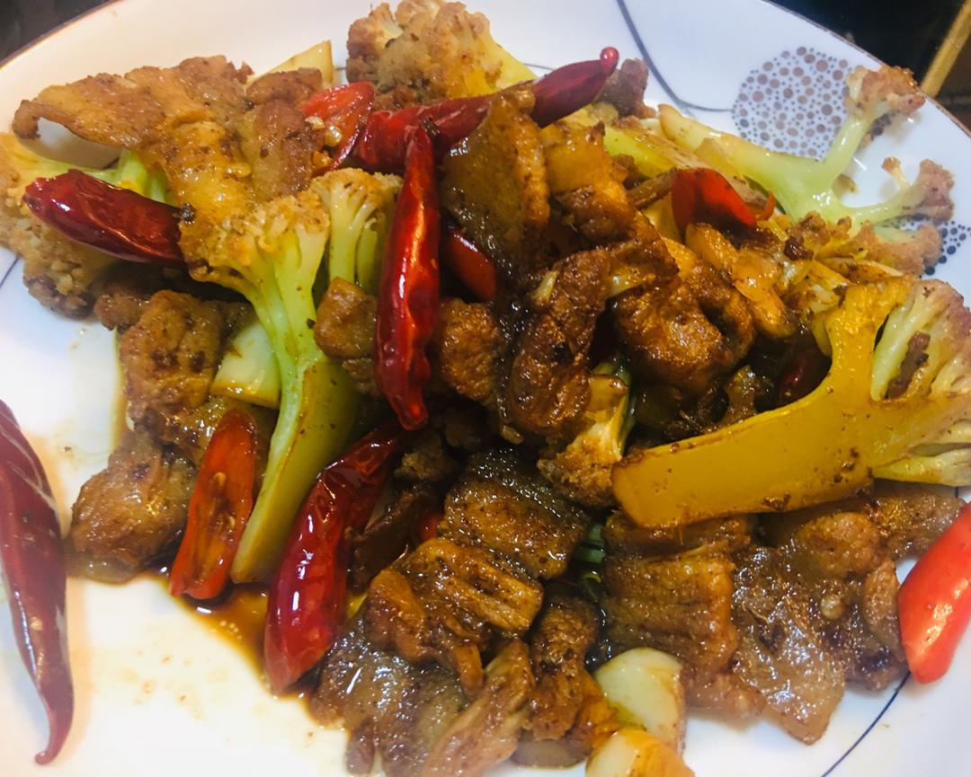 老丁的私房菜-干锅花菜