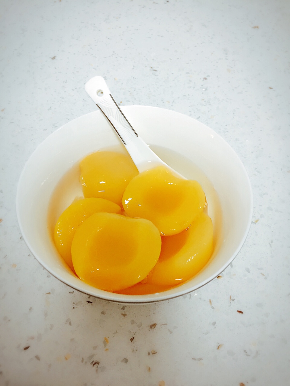 黄桃糖水罐头的做法