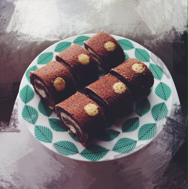 下厨房用户w2z9做的烫面草莓蛋糕卷