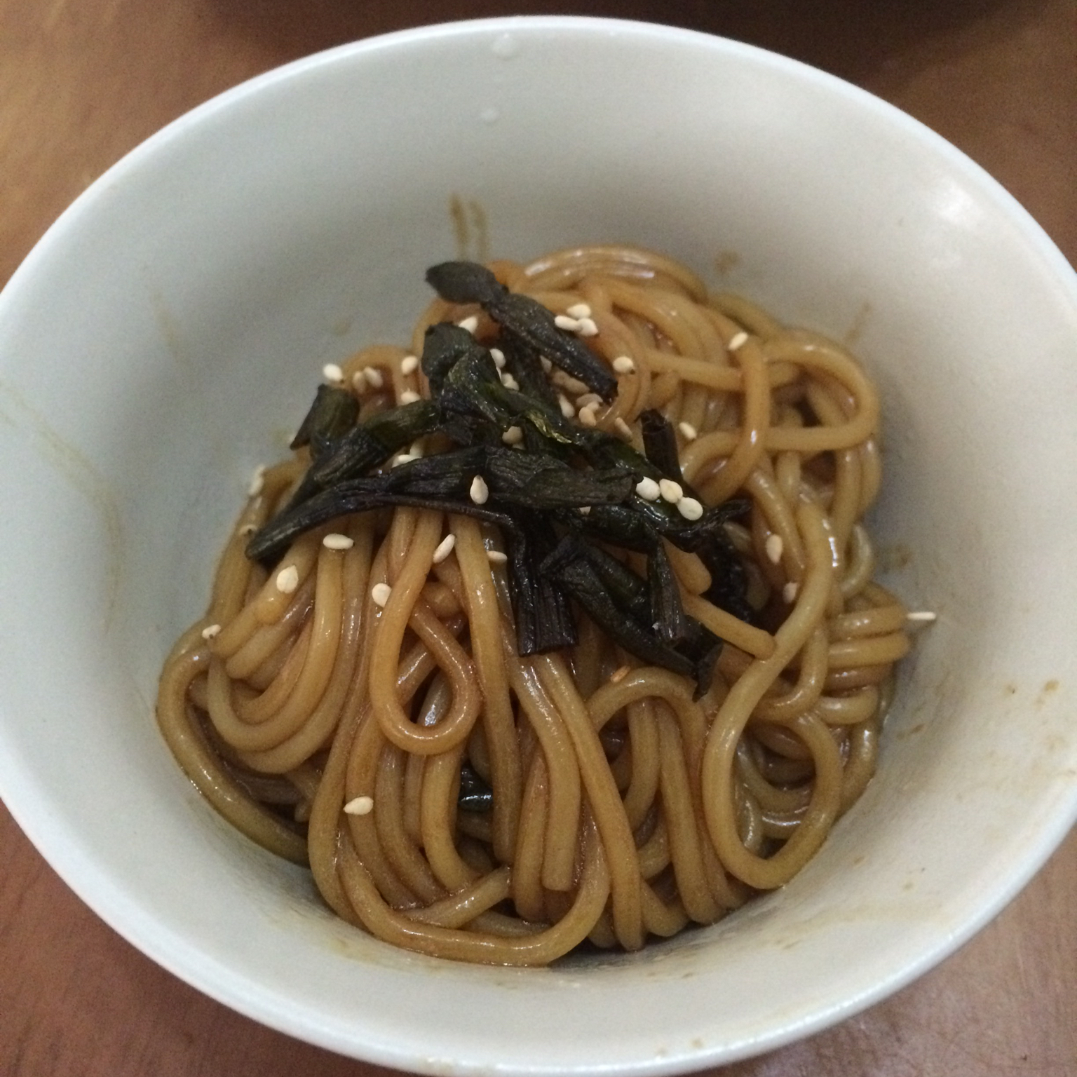 葱油拌面Spring Onion Noodles