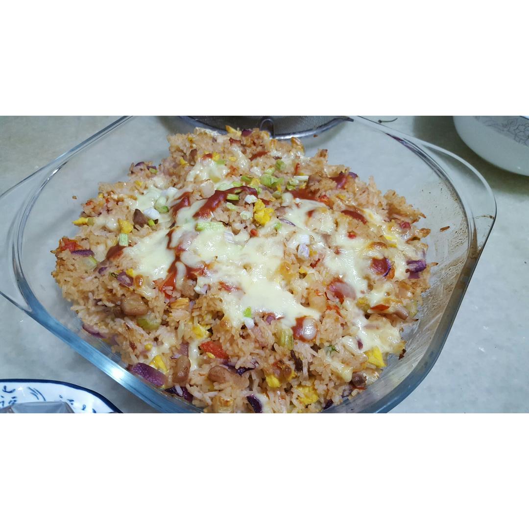 蕃茄肉酱奶酪焗饭