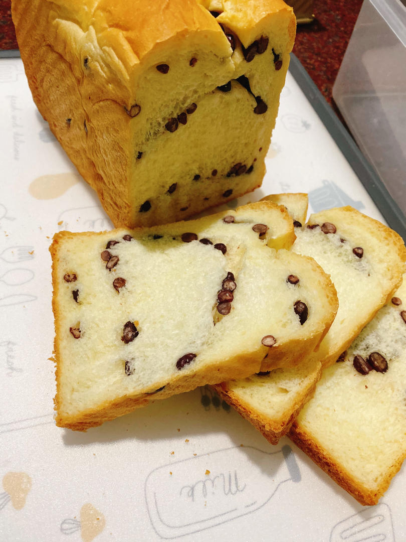 wendy呀-做的鲜奶红豆吐司