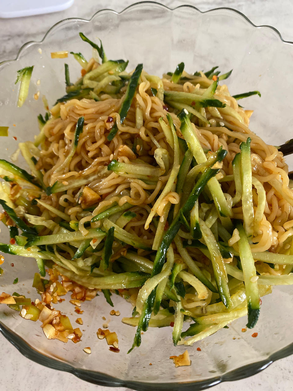 泡面的神仙吃法❗️❗️好吃到尖叫的凉拌方便面