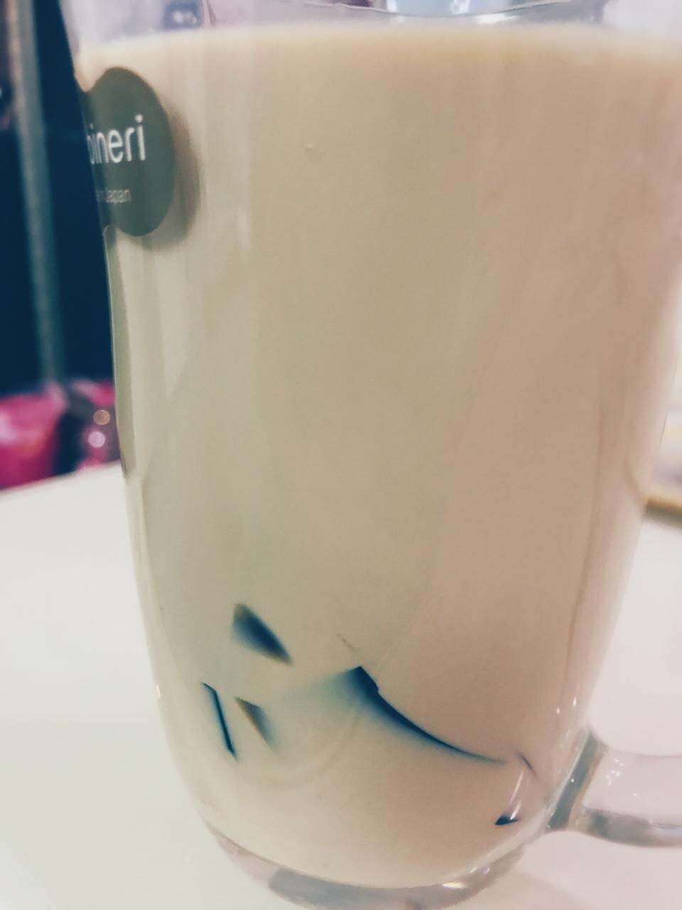 烧仙草蜜红豆奶茶