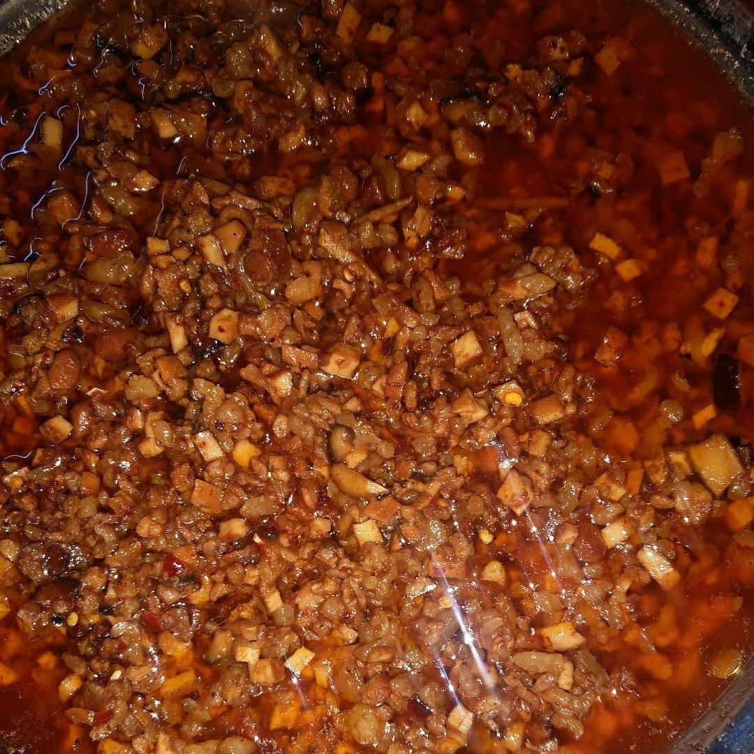 自制杂酱 想念哈哈熊做的自制杂酱 赞 猪肉,姜末