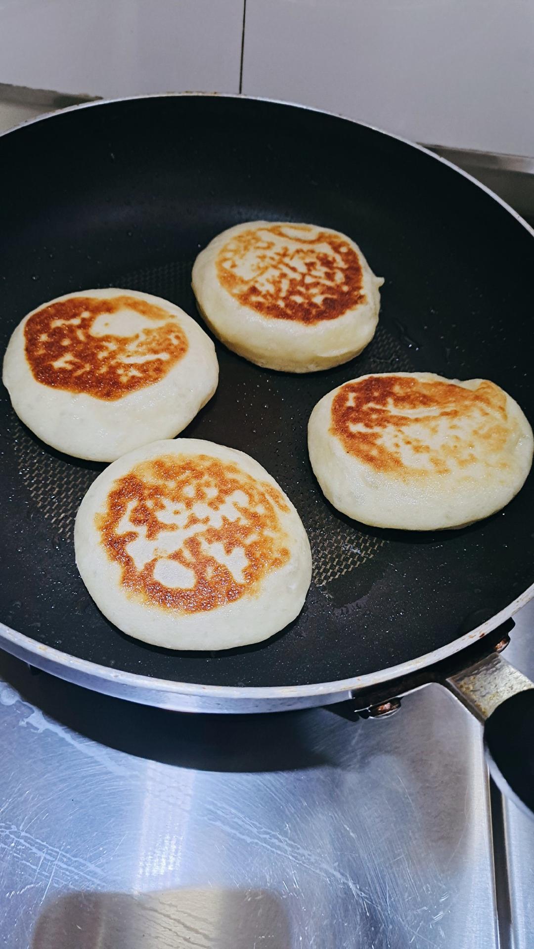 松软养胃的山药饼      （高营养低热量）