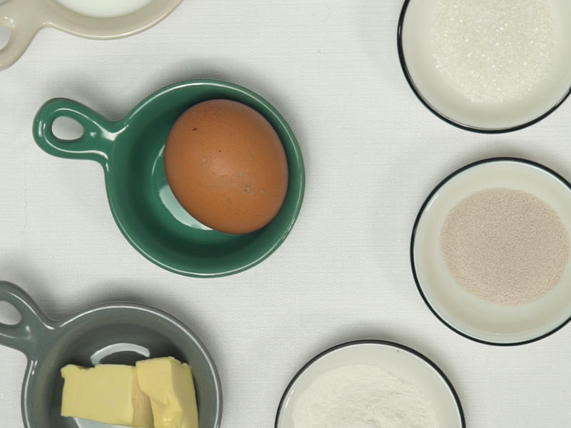 纯奶手撕吐司的做法 步骤1