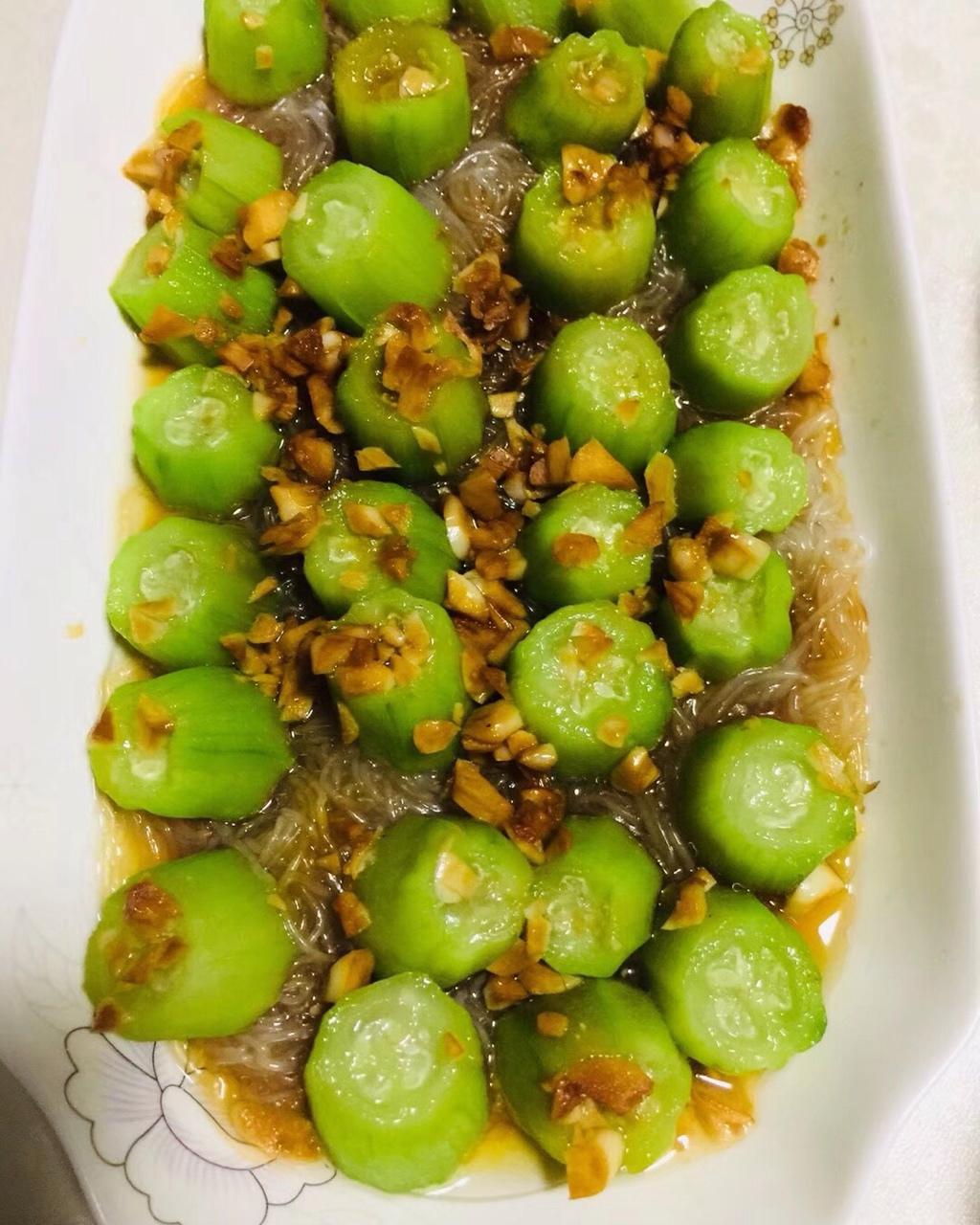 蒜蓉粉丝蒸丝瓜