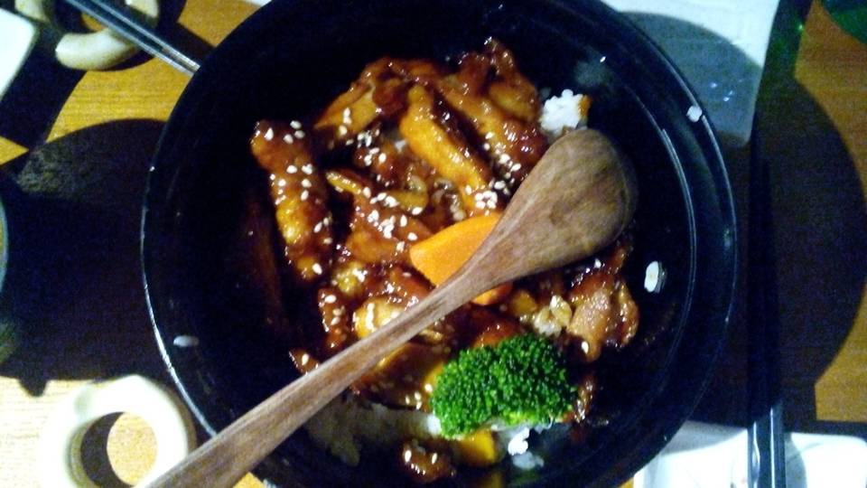 减肥餐-香菇鸡肉煲仔饭的制作