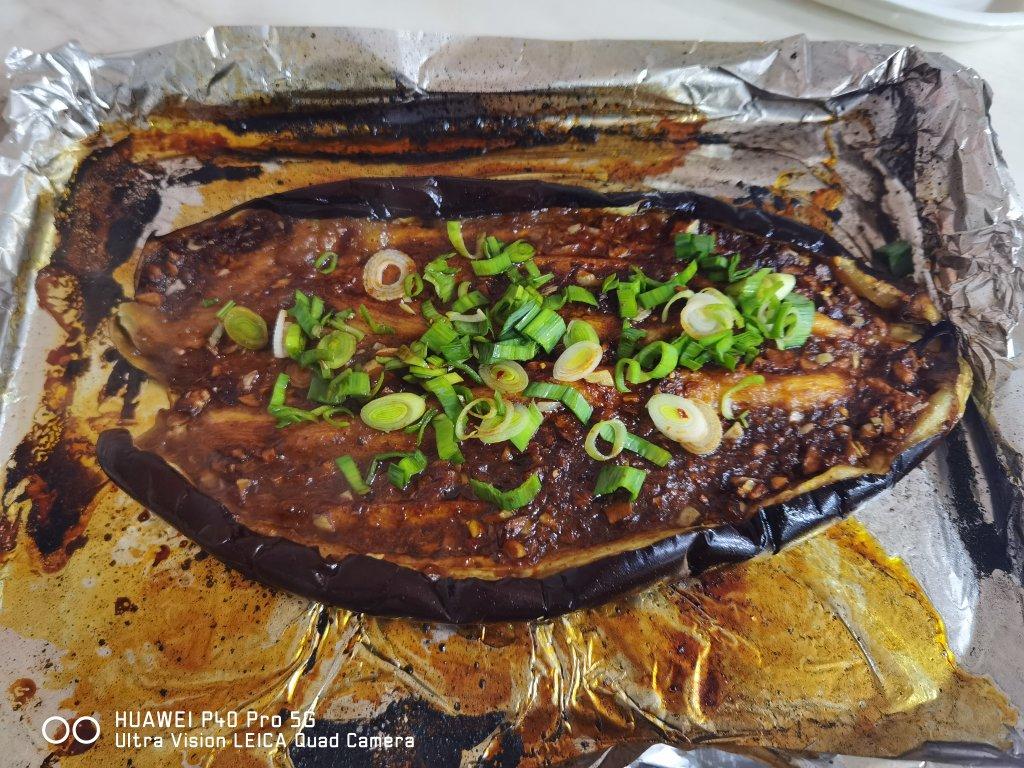 CC招牌菜销魂烤茄子，百吃不厌！