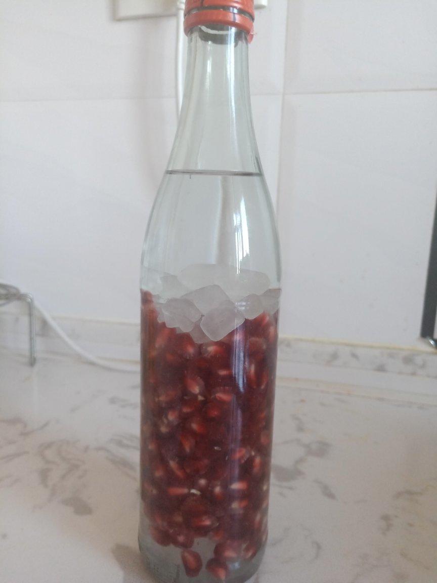 😘果酒之  石榴酒。