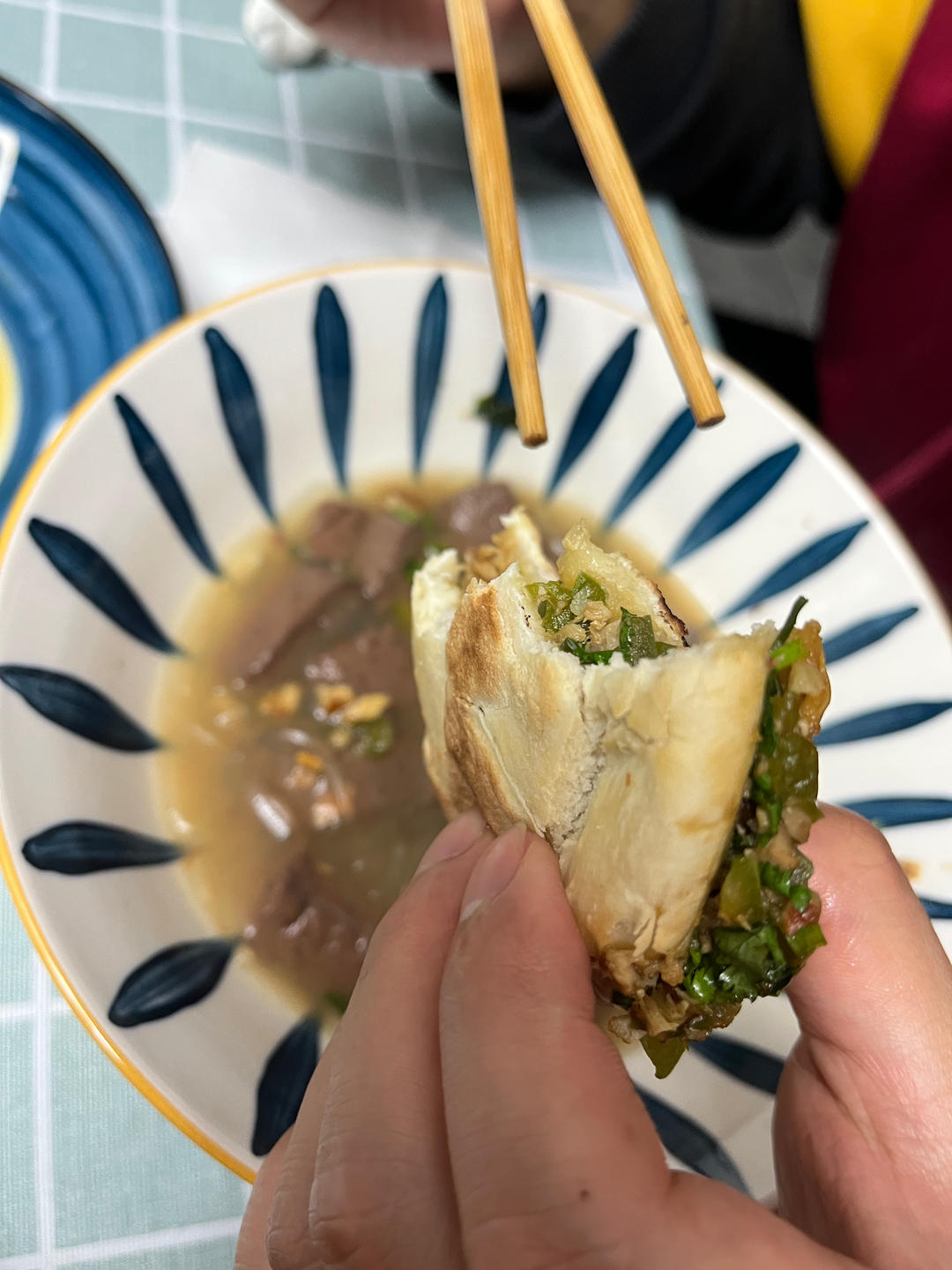 肉夹馍(白吉馍的制作)