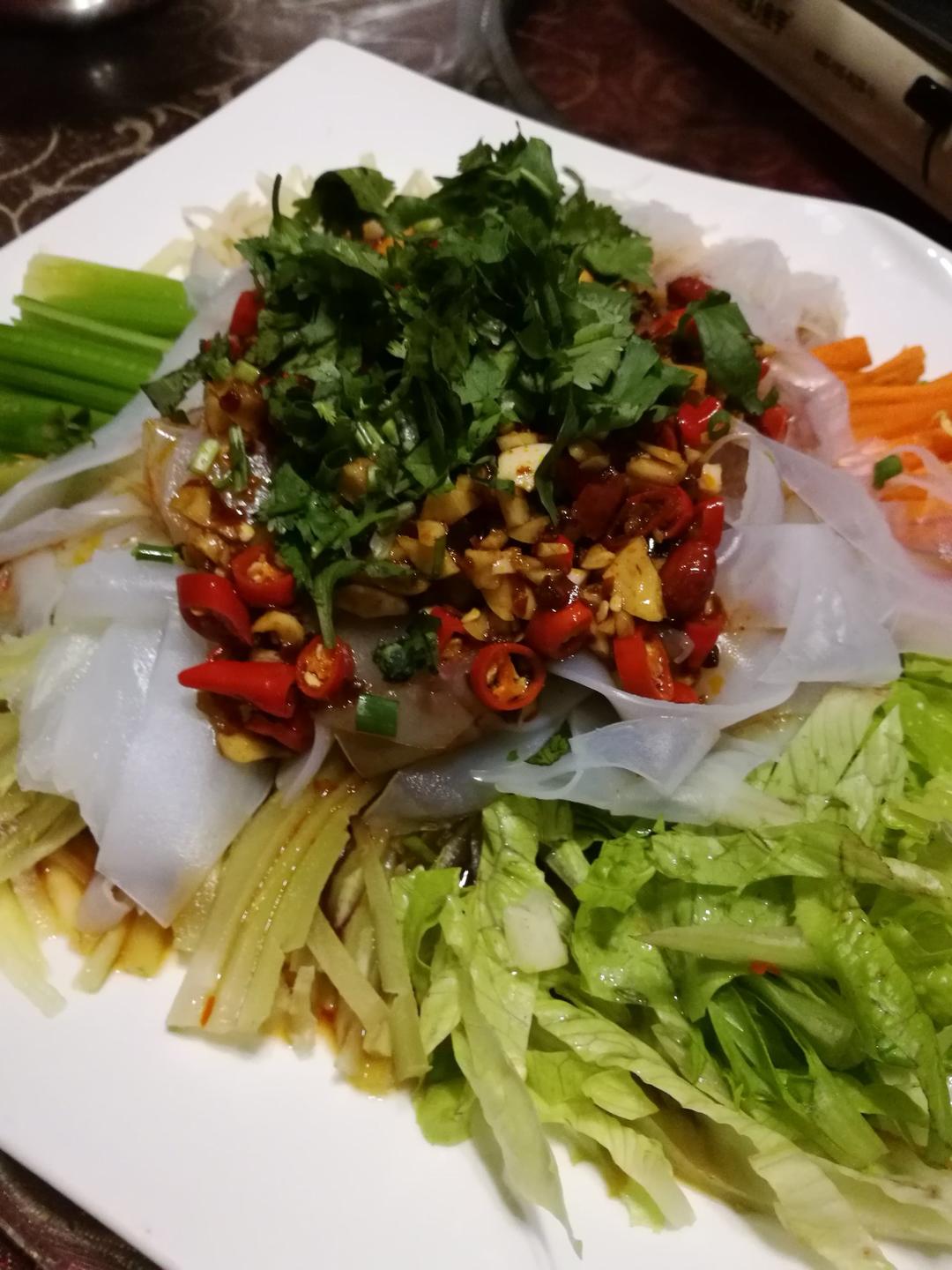 大拉皮（含拉皮做法和三种汁儿）