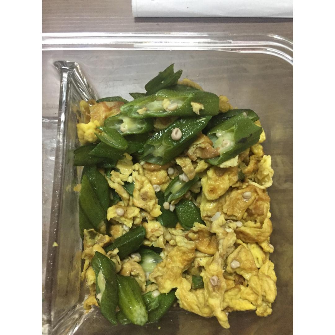 秋葵炒鸡蛋