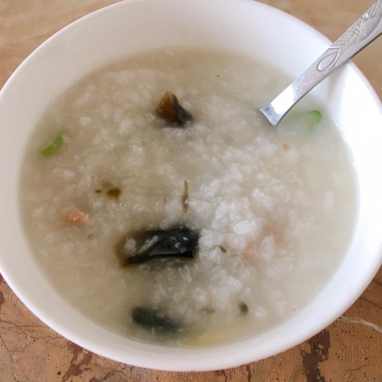 十五分钟快手之香滑皮蛋瘦肉粥(附五分钟电饭煲电压力锅更快捷方法)