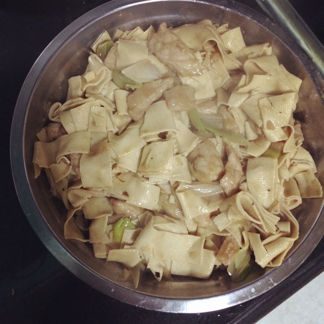 青椒鲜豆皮炒肉【诱食】