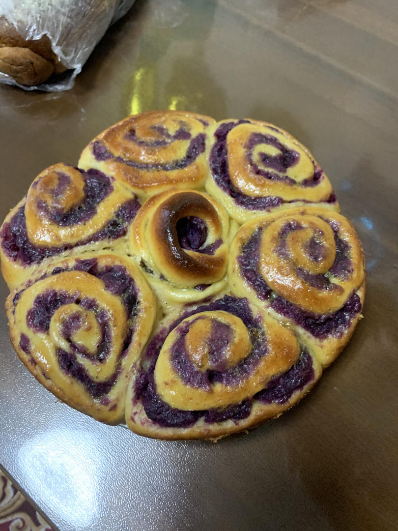 紫薯花朵面包